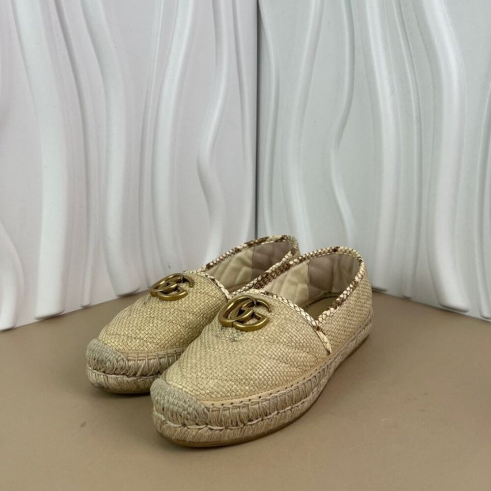 Gucci Beige Raffia Espadrilles With Gold GG Logo Womens 35.5 Made In Spain